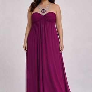 Adrianna Papell Fuchsia Gown for special Event.